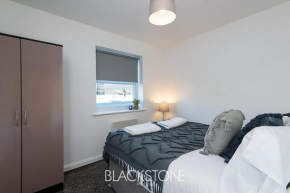 Quincy 2, Modern one bedroom apartment by Bpne Properties